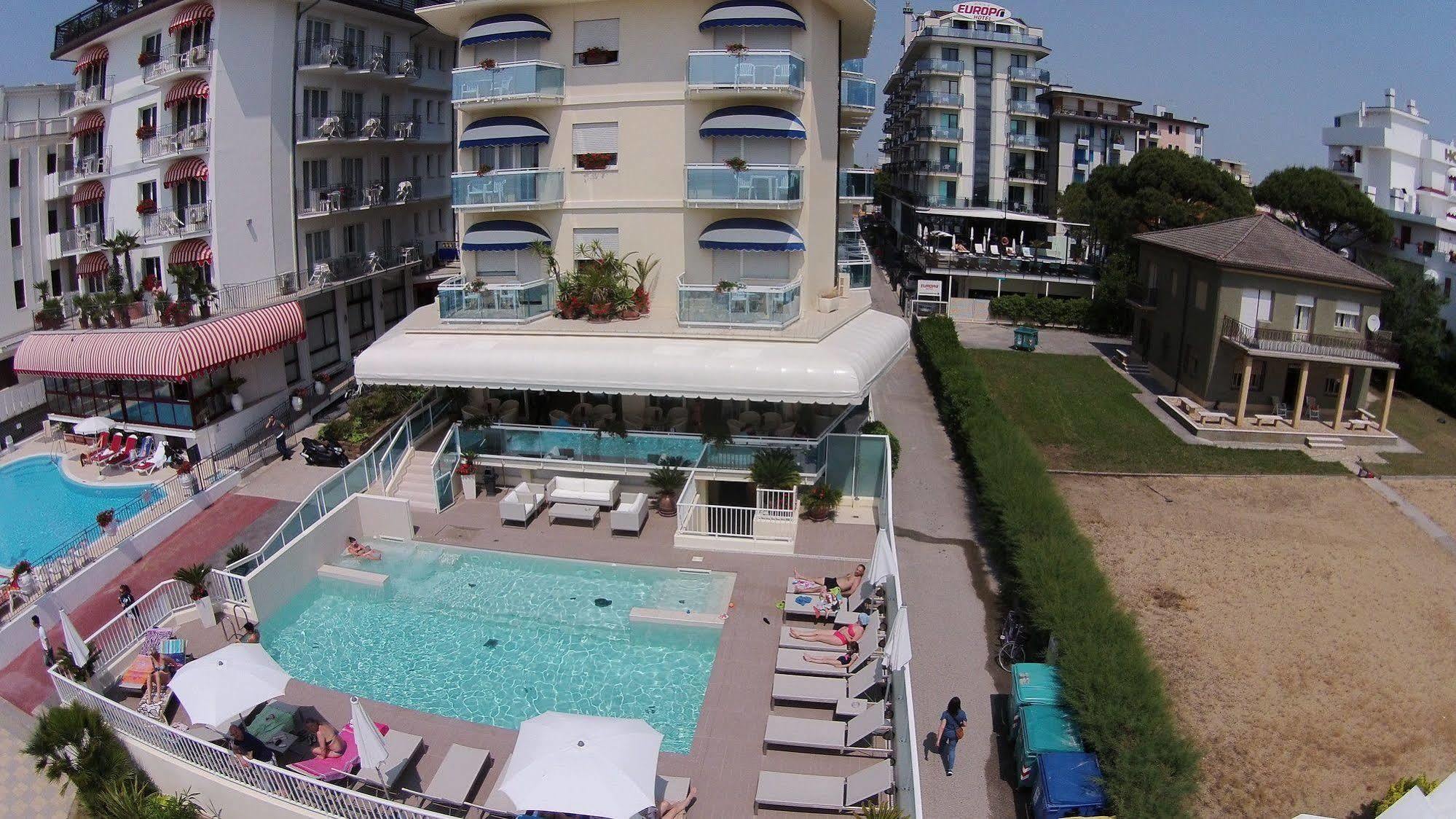 Canarie Hotel 3*